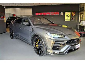 4.0 v8 auto nazionale-garanzia 01/27-full carbon