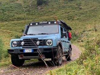 station wagon 3.0 twin-turbo d trialmaster edition