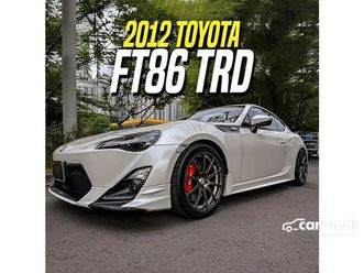 2012 toyota 86 2.0 trd coupe white on red putih ft86 jdm ft