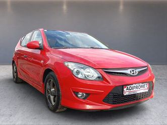 hyundai i30 1,6 crdi // reg 1 god / top stanje !!, 2011 god.