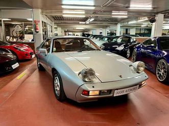 porsche 928 4.5 240 ch - 1979