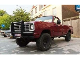 ② 1976 dodge w200 — autos autre — 2ememain