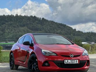opel astra gtc biturbo dizel 2014 2.0 143kw manuelni