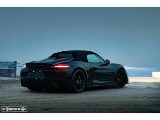 porsche 718 spyder standard