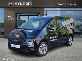 hyundai staria 1.6 t-gdi hev smart vip