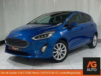 1.5d titanium * led * pano * carplay * pack hiver