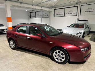 159 1.9 jts 16v km reali-carrozzeria da rivedere