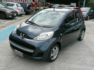 1.0 68cv 5 porte active