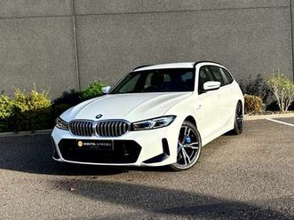 e touring phev - widescreen - head up display