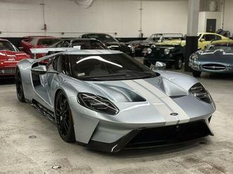 2017 ford gt coupe