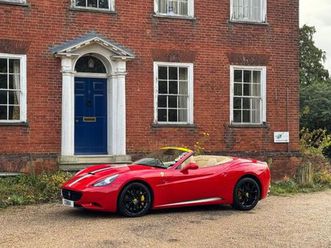 ferrari california (1) 2 plus 2 2010