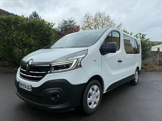 renault trafic l1 combi life 9 places 20 dci 120 ch . 1 re main. gps leds caméra attelage clim tva