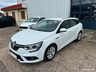 renault megane iv estate 1.5 blue dci 115ch business edc 5 places