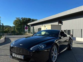 aston martin v8 vantage v8 4.7 426 ch sportshift ii francaisre suivi aston