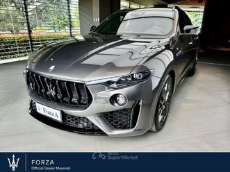 2.0 mhev gt 330cv auto, nerissimo sport pack