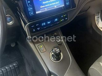 toyota auris 1.8 140h business touring sports