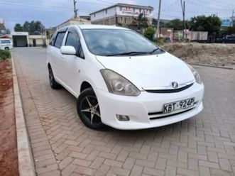 toyota wish - 2005