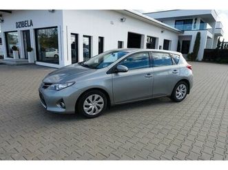 toyota auris 1.4 d-4d life