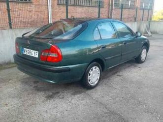 mitsubishi - carisma