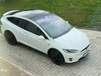 tesla-model-x-long-range-raven