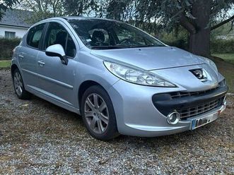 peugeot 207 1.6e 16v 120ch exécutive