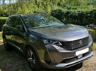 peugeot 3008 attache remorque , toit ouvrant