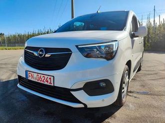 opel combo life e edition / head-up / panorama edition