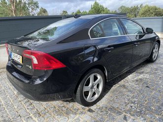 volvo s60 d2 março/12