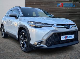 1.8l perol hybrid automatic *360 degree reversing camera* *7.9% finance available*