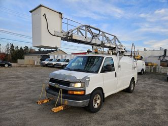 2010 chevrolet express cargo van