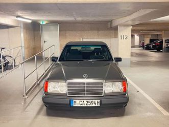 oldtimer mercedes benz w124 300e