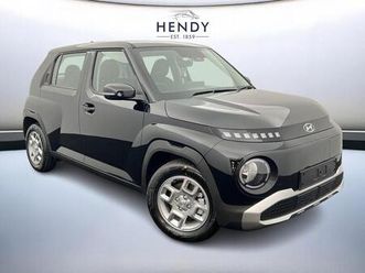 standard range 42kwh 01 auto 5dr