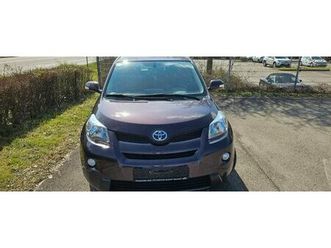 toyota urban cruiser 1,4-l-d-4d 4x4 trek+ trek+
