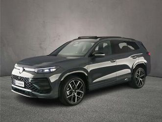 1.5 ehybrid r-line edition 272pk dsg automaat, panoramadak, rondomzicht camera, trekhaak, black style, elektrische achterklep, navigatie, app connect