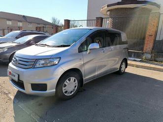 продажа honda freed spike, 2010 год в хабаровске