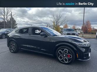 2023 ford mustang mach-e gt