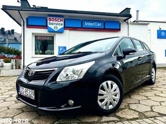 toyota avensis touring sports 1.8 comfort