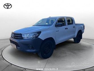 toyota hilux 2.4 d-4d double cab 4wd