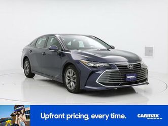 used 2019 toyota avalon xle