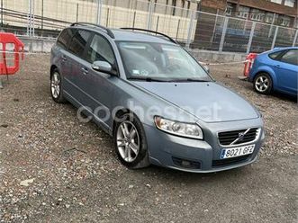 volvo v50 2.0d momentum