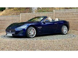 2016 maserati grancabrio bleu automatique conduite à droi...