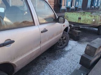 продажа chevrolet niva, 2004 год в черемхово