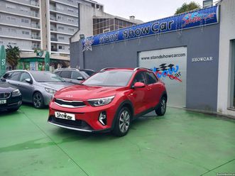 kia stonic 1.2 dynamic julho/22