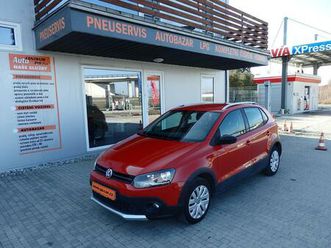 volkswagen polo cross 1.6 tdi dsg, klimatizace