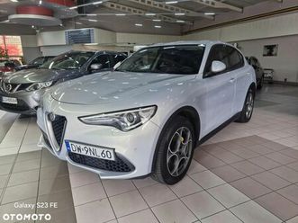 alfa romeo stelvio 2.0 turbo sprint q4
