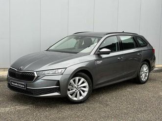 octavia combi 2.0 tdi 150 ch scr dsg7 selection