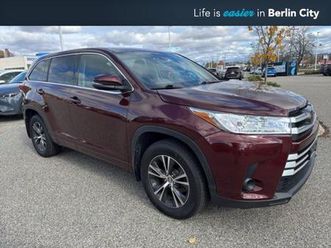 2018 toyota highlander le