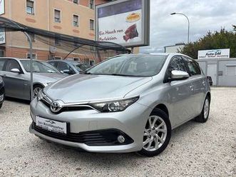 toyota auris 1,2 turbo active