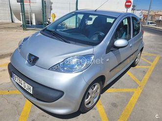 peugeot 107 1.0i 2tronic urban