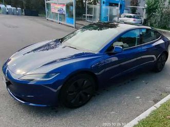 model 3 highland premium rwd